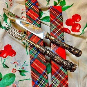 Carving set small serving set vintage estate sale found in box looks un used